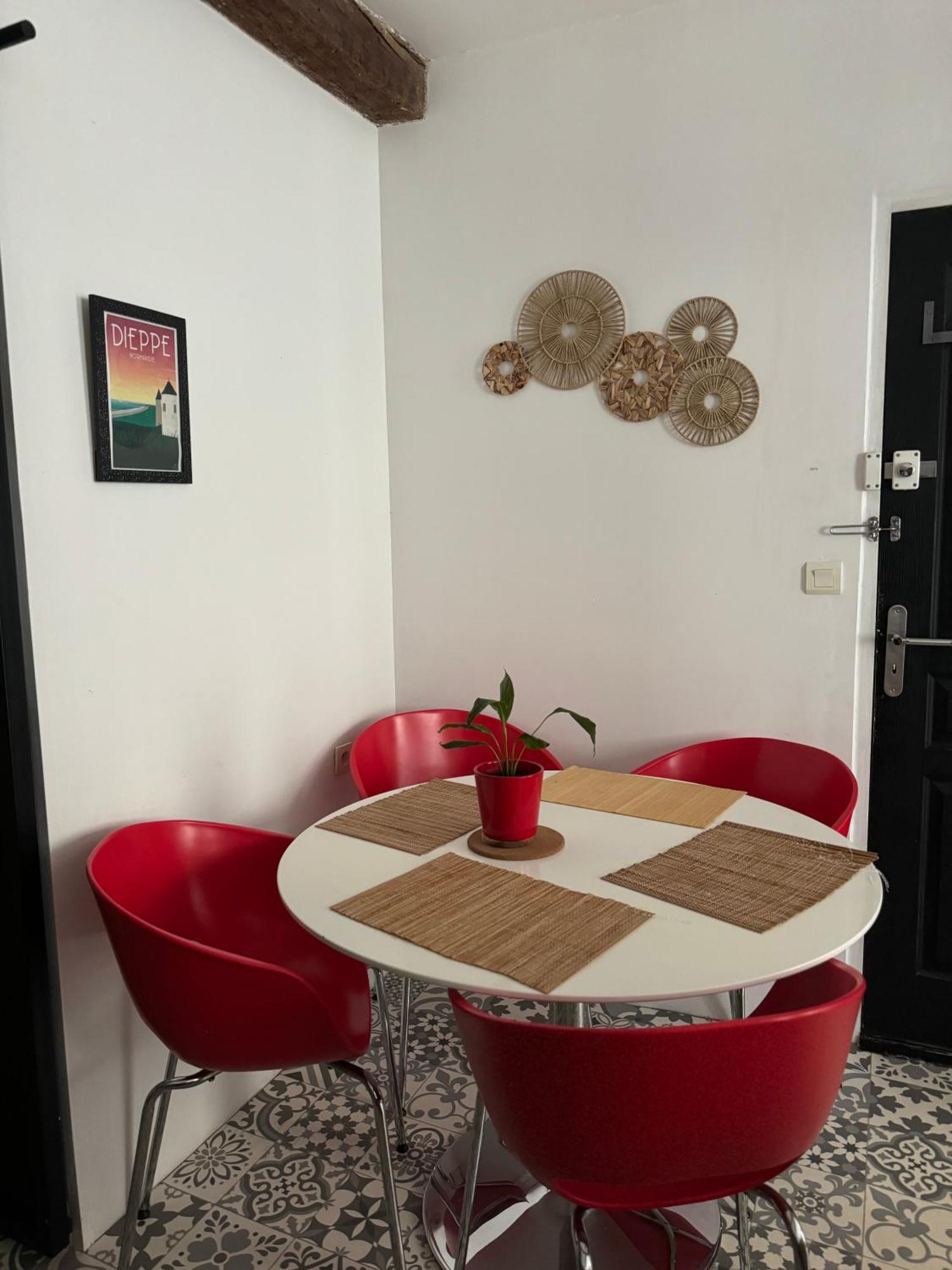 « La Coquille Ancree » Apartment Dieppe Bagian luar foto